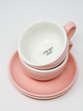 Lade das Bild in den Galerie-Viewer, 2 Tassen mit Untersetzer - "rosa"